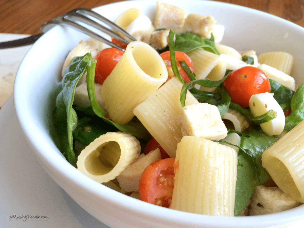Italian Caprese Pasta Salad