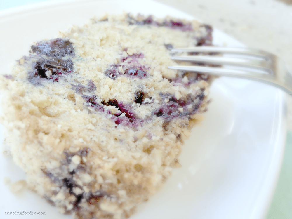 This oatmeal almond blueberry bread made with hearty steel cut oats and juicy, tart blueberries will be your go-to yummy breakfast treat or after school snack!