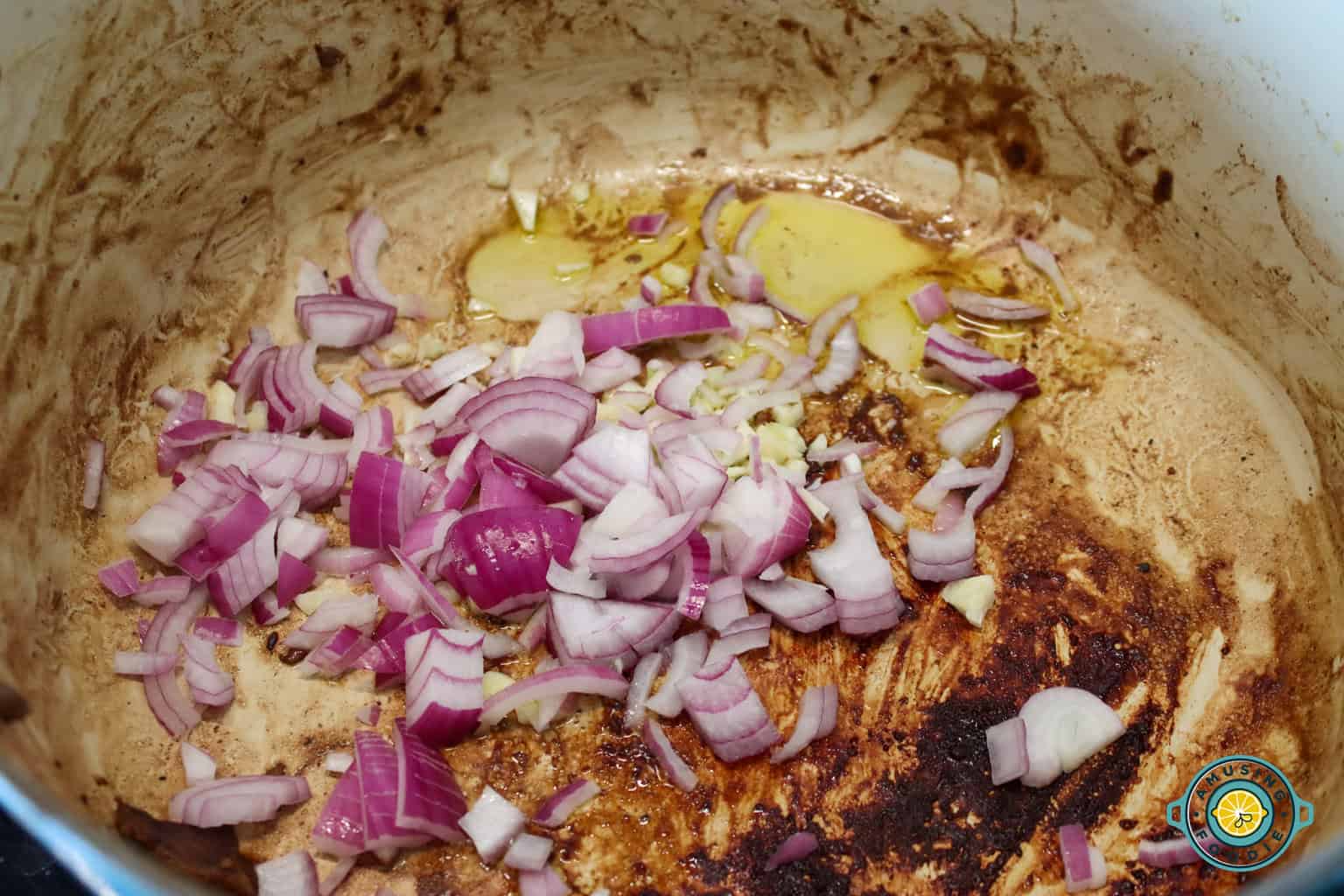 Sauteing garlic and onion