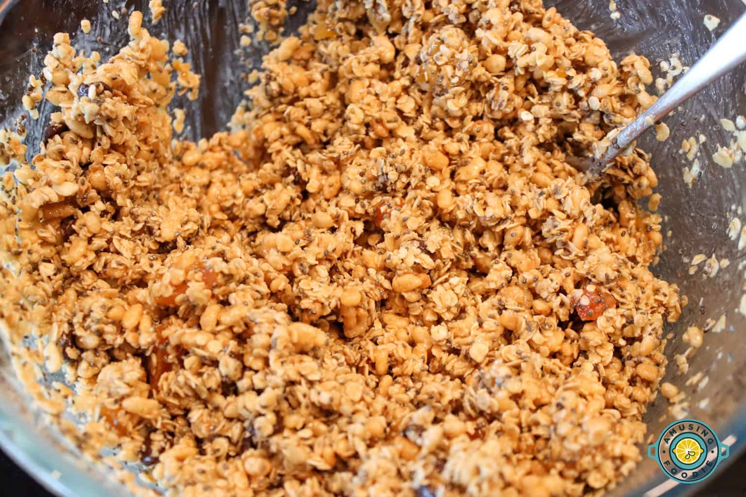 Nut-Free No-Bake Granola Bars mixture