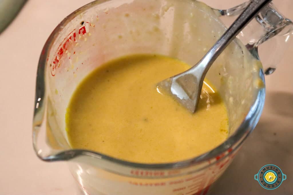 creamy hummus dressing